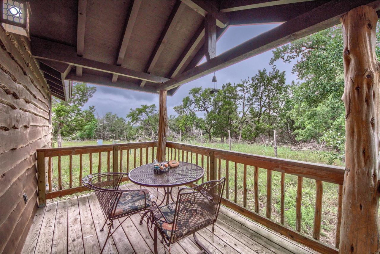 Cedar Bliss Cabin Fredericksburg Exterior foto